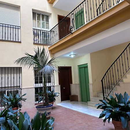 Urban Flat Junior Apartment Malaga Exterior photo