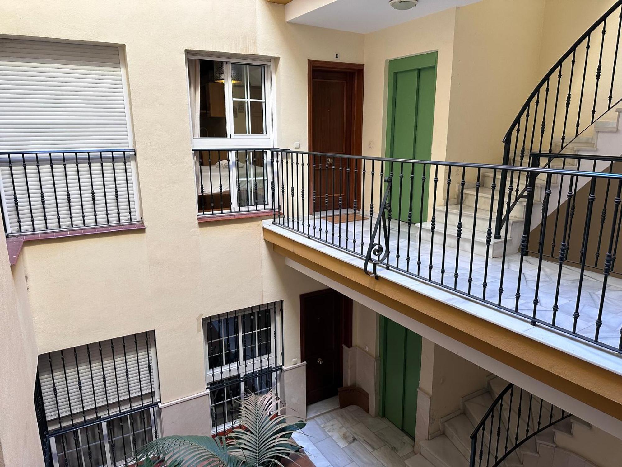 Urban Flat Junior Apartment Malaga Exterior photo